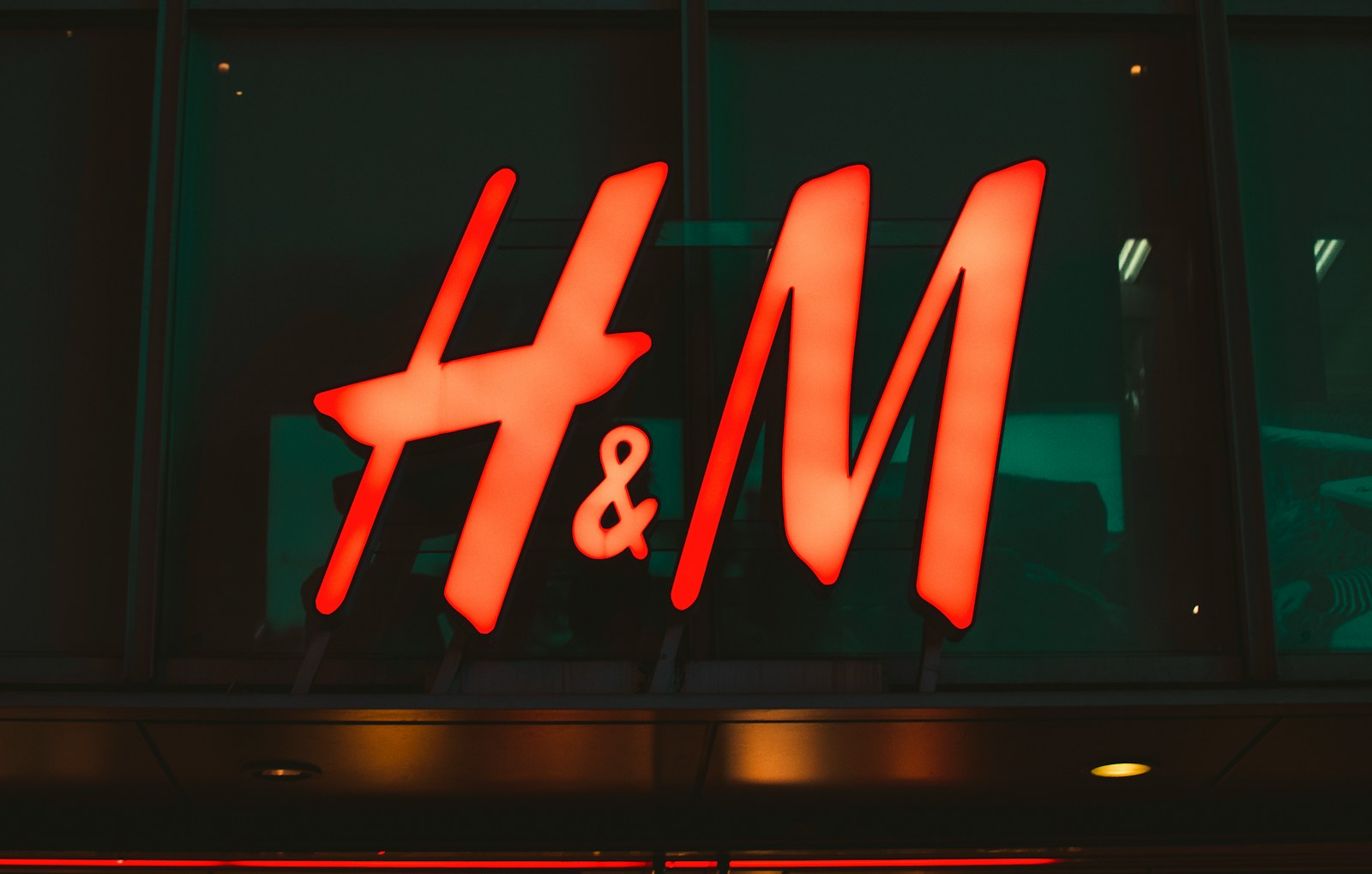 hennes mauritz